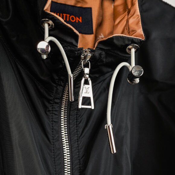 Louis Vuitton Noir Nylon Logo-Print Sporty Long Parka - Picture 10 of 16